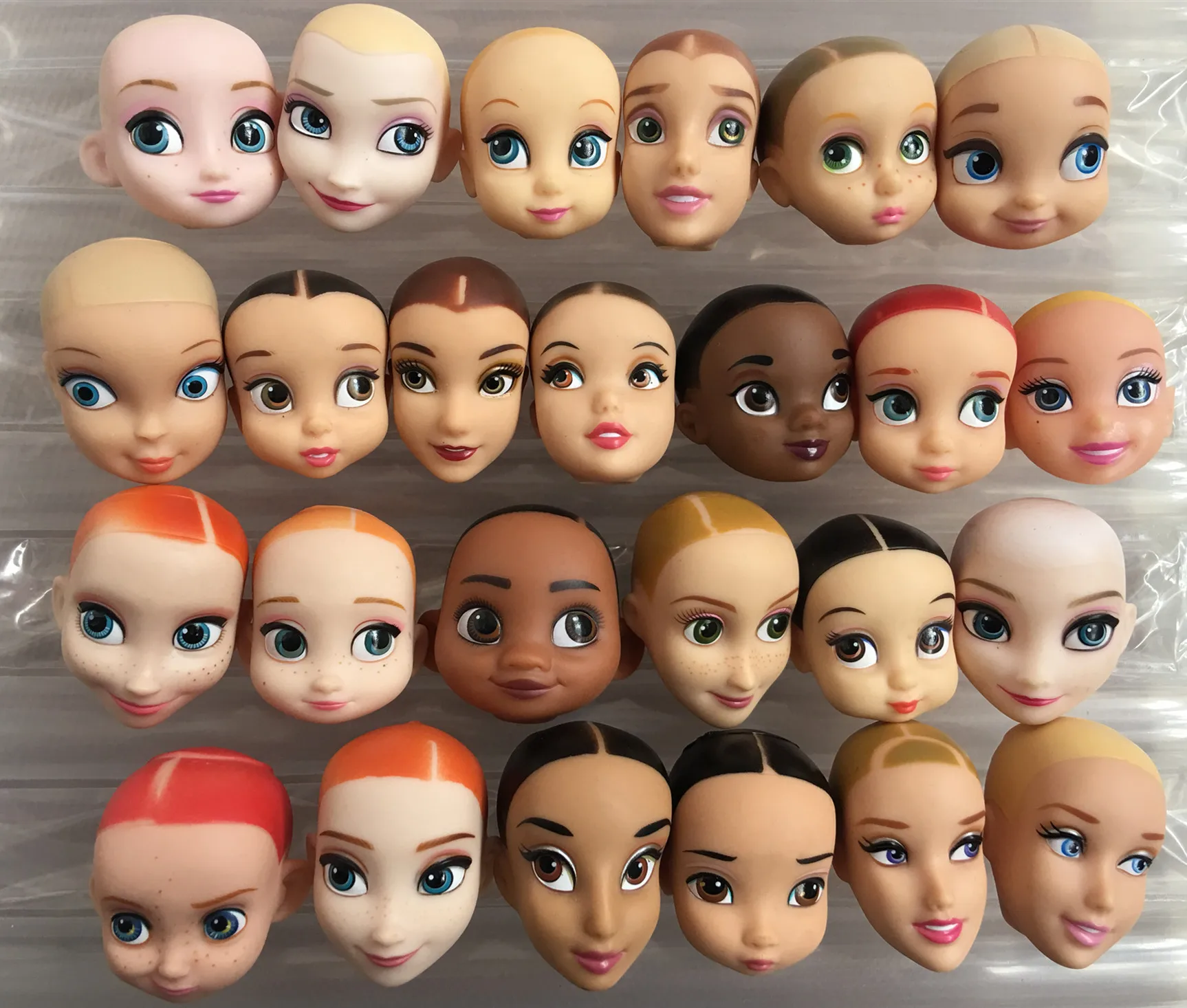 elsa head toy