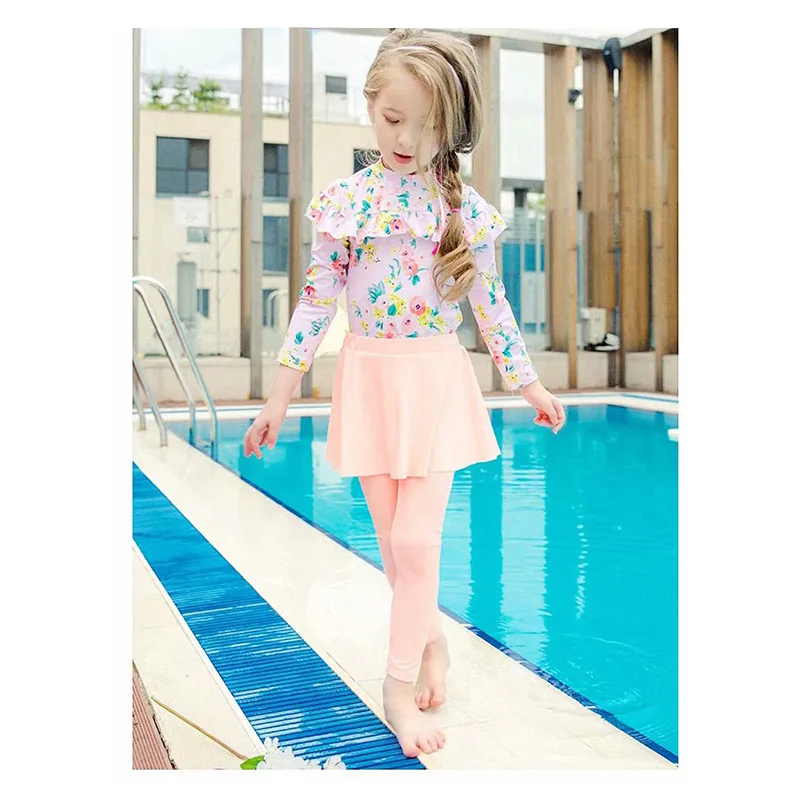 

Hipster Sweet Girl Bathing Suit Sun-resistant Split Type Two Piece Set Skirt with Swim Cap CHILDREN'S Swimwear Girls Literature