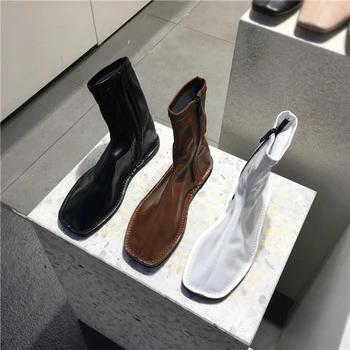 

Little Soviet South Korean Martin boots children's square head open line splicing side zipper flat bottom street style short boo