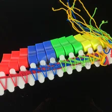 24-Цвет Пластик свисток Пластик детская игрушечная выживания Футбол свист с Талрепом рефери свисток