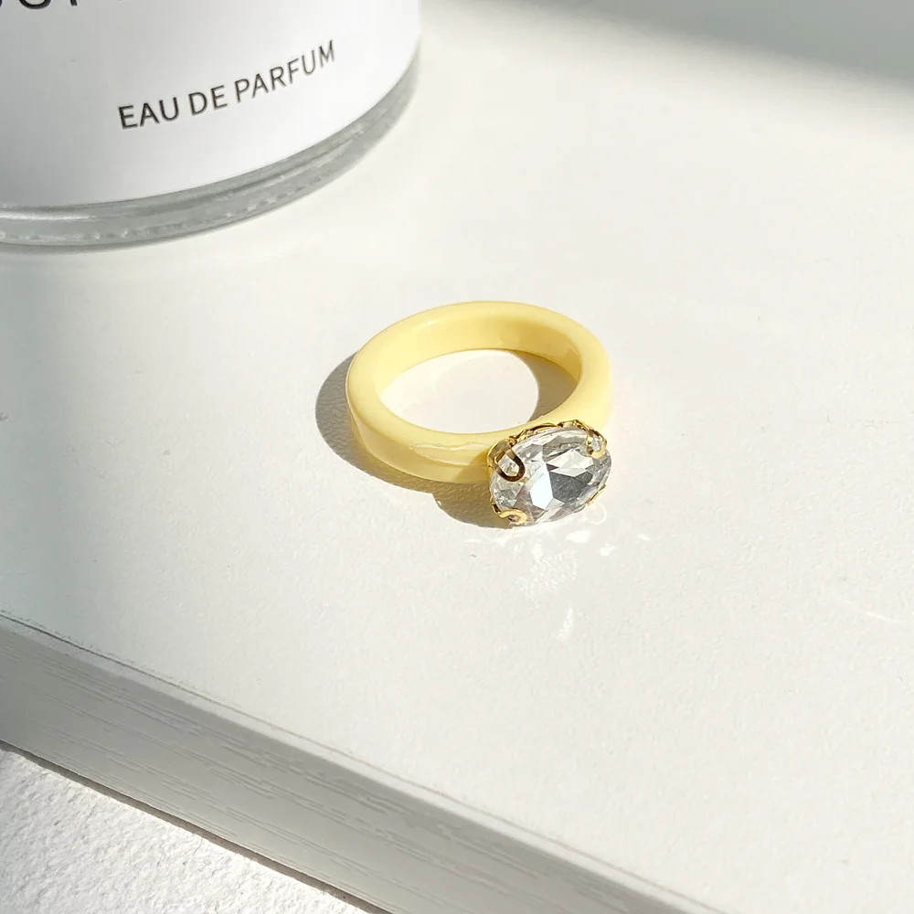 Acrylic Gemstone Ring For Women Shiny Geometric Transparent Ring_voghion.com