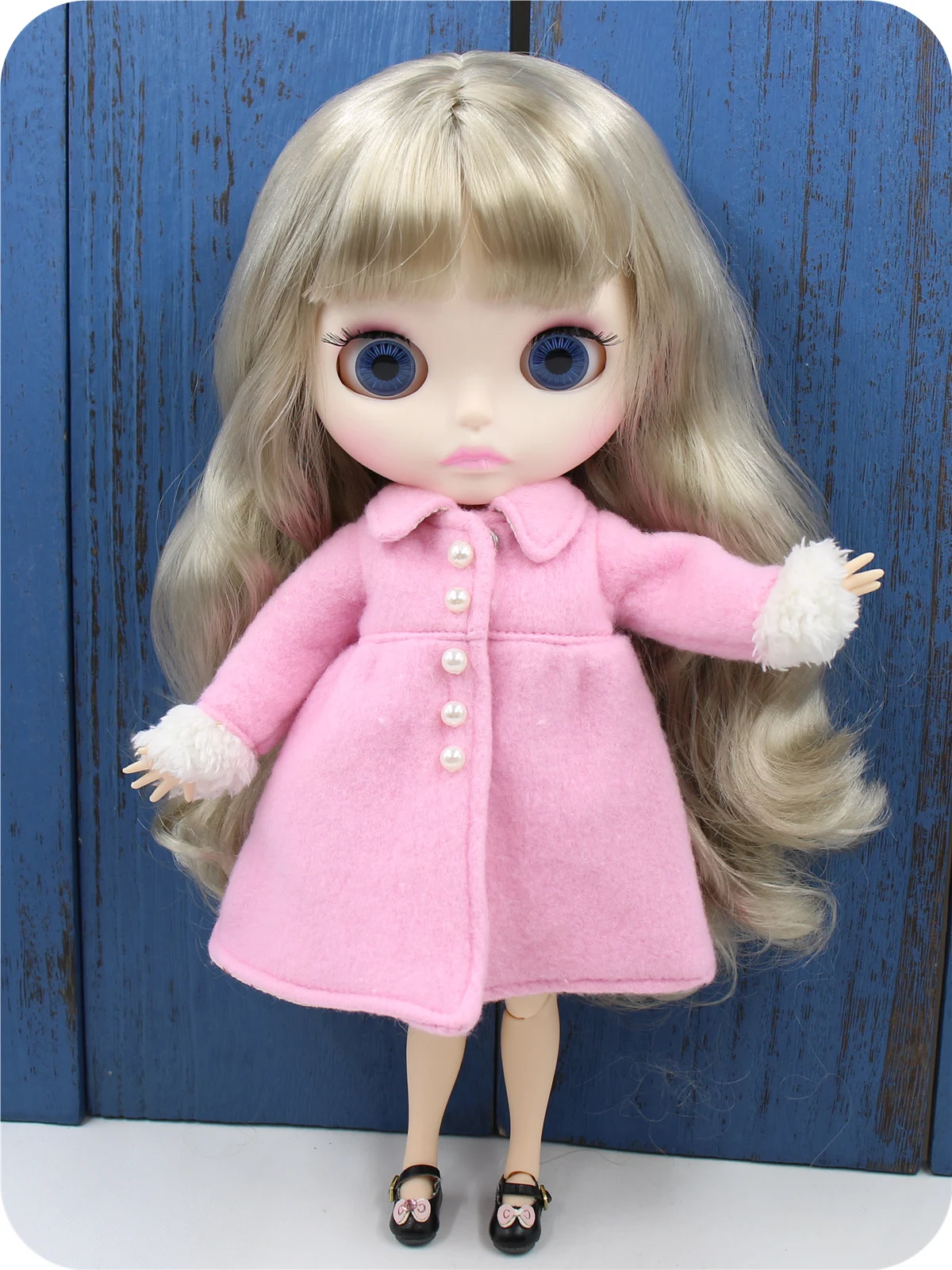 Neo Blythe Doll Elegant Pink Wool Coat 2