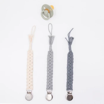

1pcs Baby Hand Made Vintage Simple Crochet Pacifier Clip Anti-drop Chain Teething Soother Chew Dummy Clips Baby Care Supplies