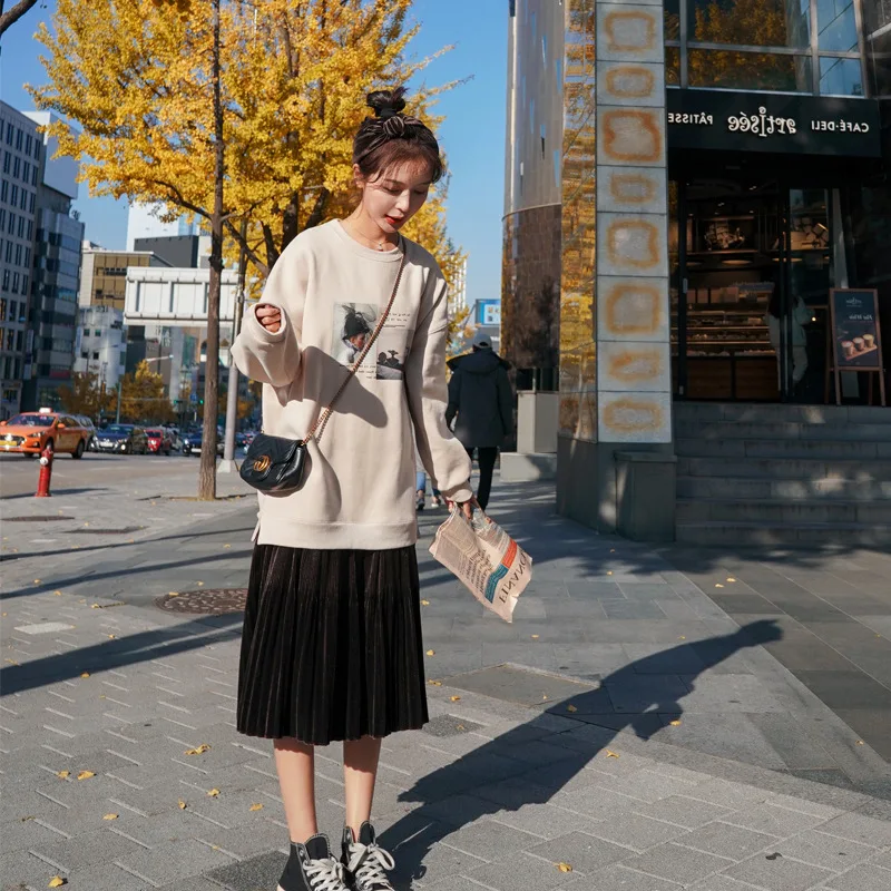 

Photo Shoot 2020 Spring And Autumn New Style Mock Two-Piece Mid-length Hoodie Women's Loose-Fit Korean-style Joint Pleated Dress