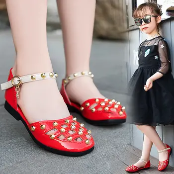 

Girls designer rivet sandals princess red flats children's sandals runway shoes for girl slides 2020