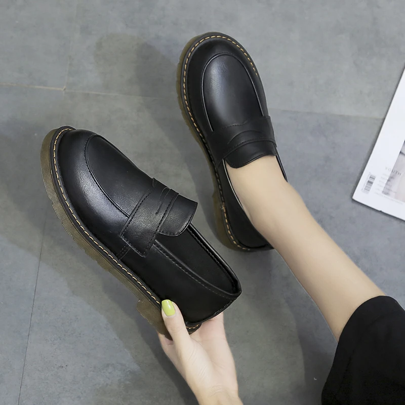

All-Match Retro Woman Shoes British Style Round Toe Dress Flats Women Casual Female Sneakers Shallow Mouth Oxfords Women's Soft