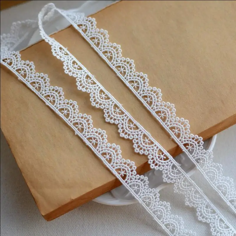 White Polyester Lace Ribbon DIY Embroidered Net Lace Trim Fabric For Sewing Decoration 1.5cm 5 Meters