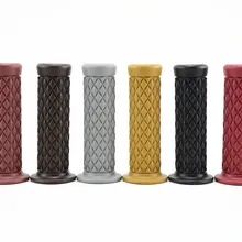 Мотоцикл модификатор руль ретро-Harley 883 CG125 Prince Универсальный резной руль резиновый CB400 руль набор