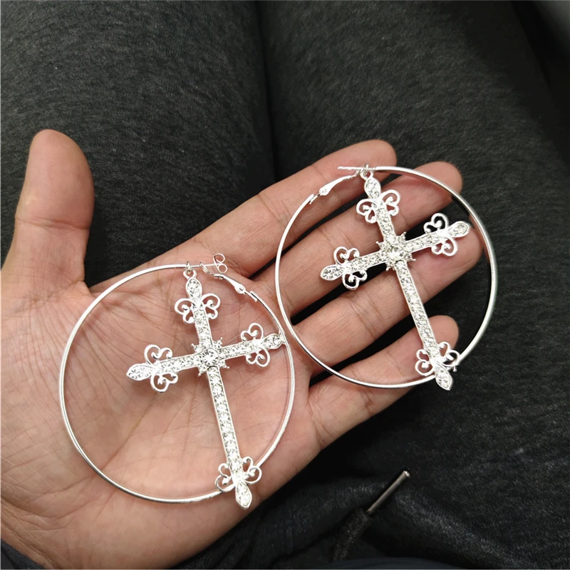 KUGUYS Big Hoop Kreuz Baumeln Ohrring für Frauen Tropfen Metall Kristalle Gold Silber Farbe Schmuck Runde Vintage Zubehör – Detail 3