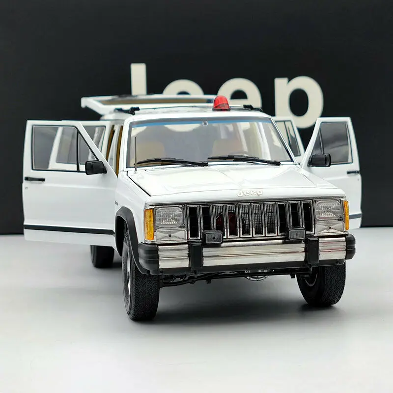 1/18 지프 XJ 체로키 SUV 4x4 화이트 다이캐스트 모델, 한정 컬렉션 다이캐스트 모델 자동차
