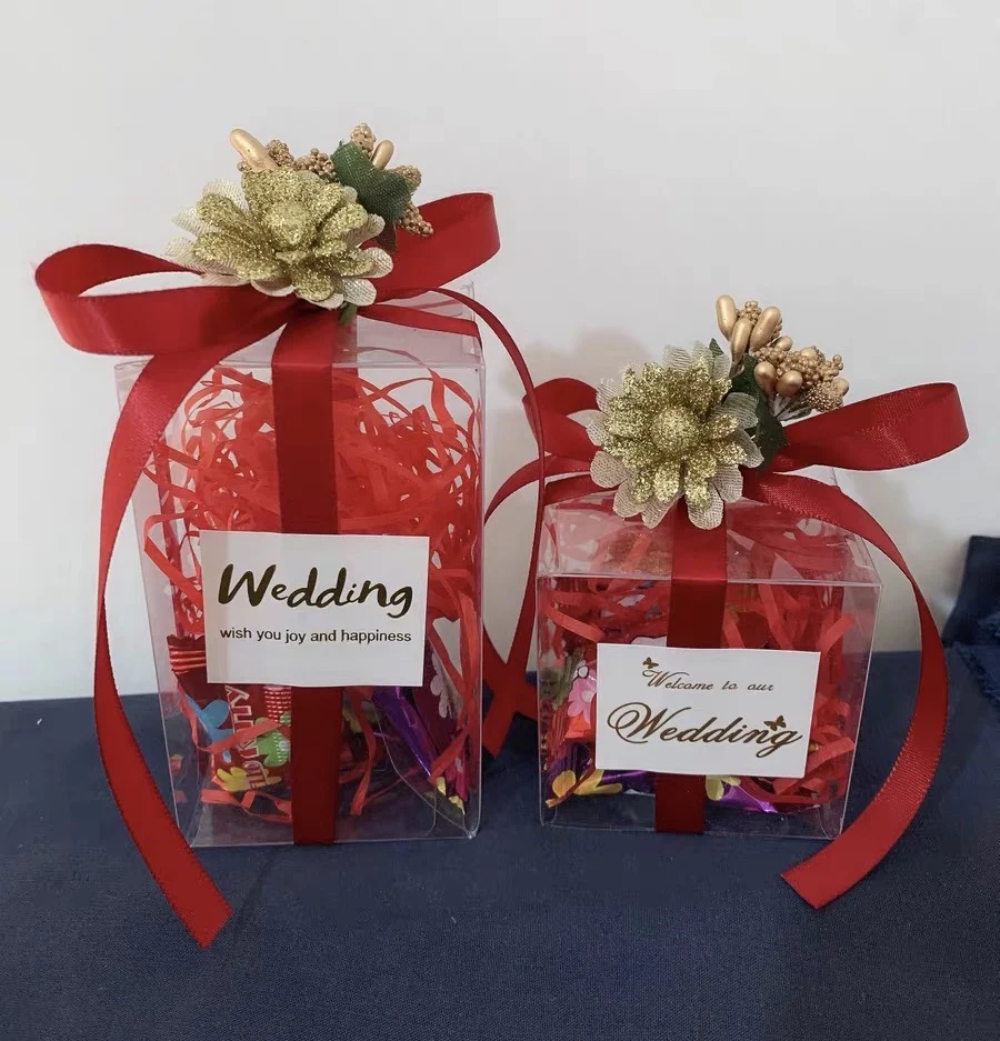 

30pcs/lot Plastic Clear Candy Box Gift Boxes Transparent PVC Gift Bag Wedding Party Favors Sweet Box Supplies 6x6x6cm/6x6x10cm