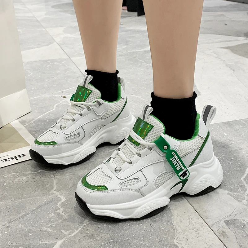 

2020 Spring Women Platform Chunky Sneakers Designers Mesh Lace Up Casual Shoes Tennis Female Breathable Trainers Old Dad Shoes