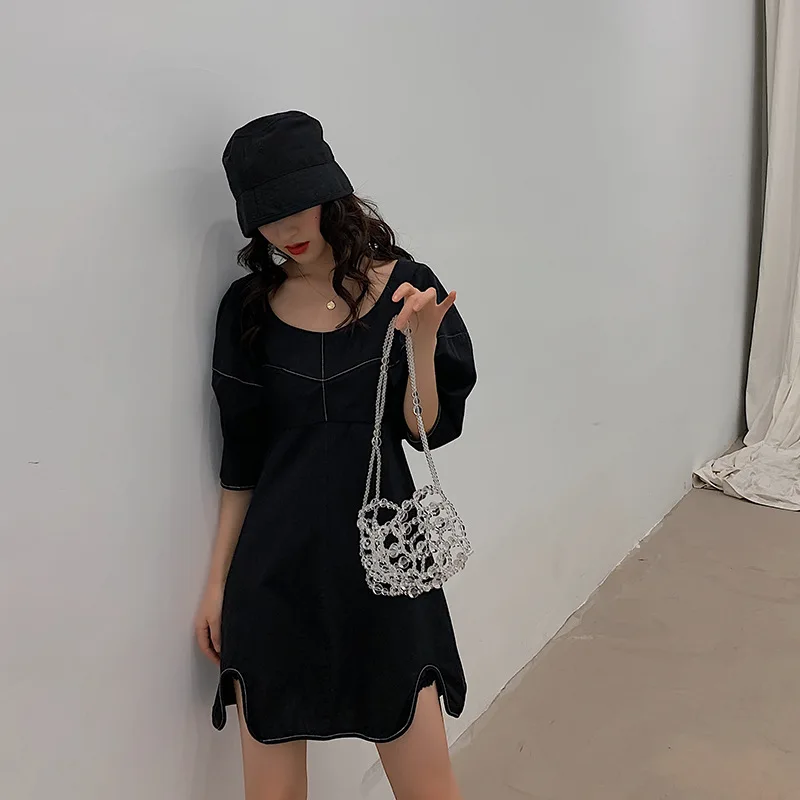 

2019 new summer air chain small square bag handbag with one shoulder oblique satchel