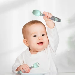 Ensemble de cuillères et fourchettes pour bébé, ustensiles pliables et mignons pour enfants en bas âge, apprendre à manger, formation, fourchette souple et Flexible, vaisselle pour bébé pour enfants 