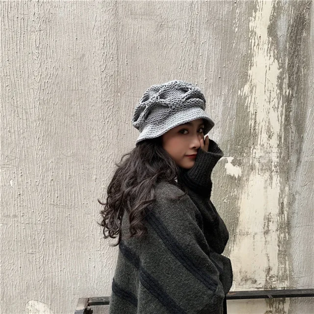 SHENGPALAE New Fashion Autumn Solid Twisted Knit Hat Women Casual Tide Elastic High Street Korean Version Hat Female A131