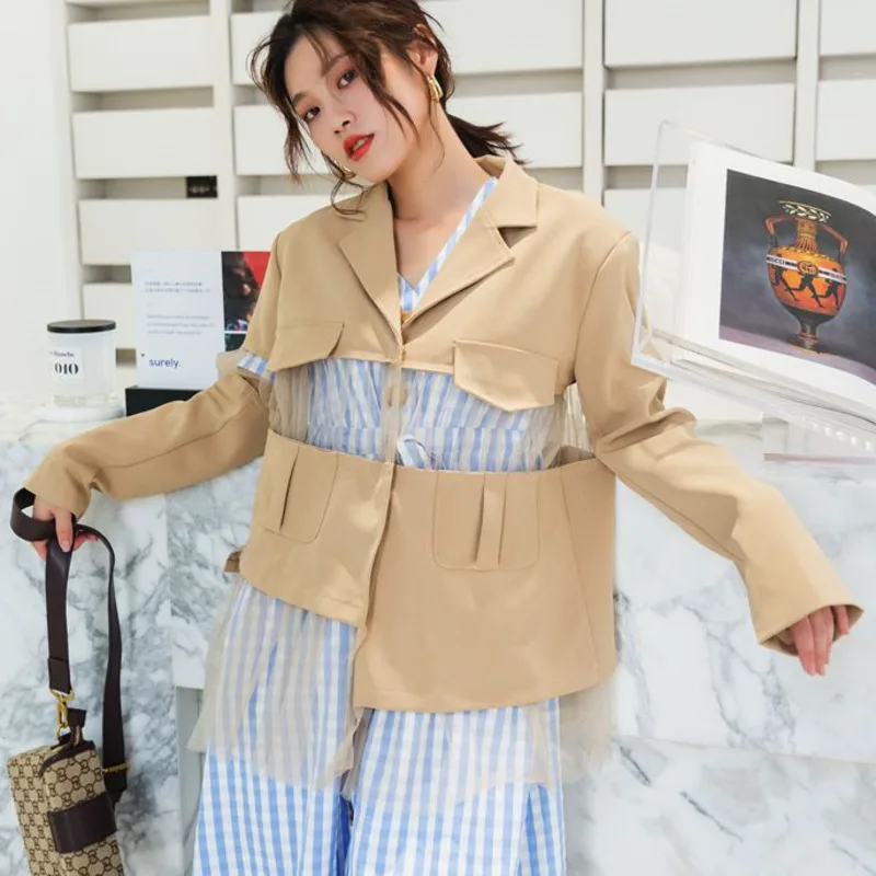 

LANMREM Khaki Long-sleeved Splicing Translucent Mesh Connection Irregular Blazer Woman Simple Fashion 2019 Autumn Coat New TV981