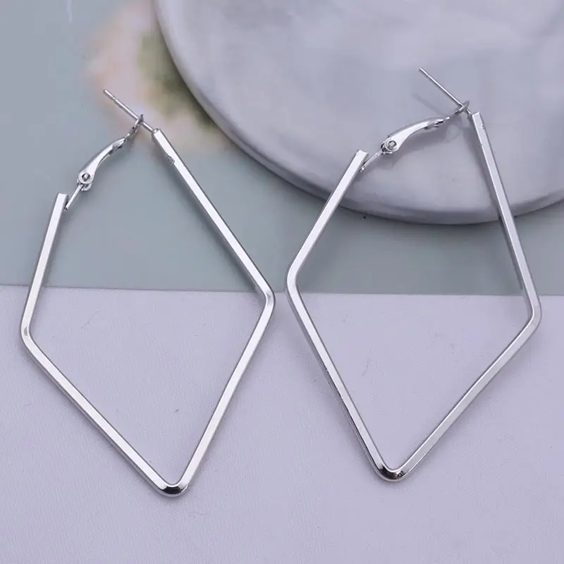 Silver Большие эффектные модные золотые серебряные геометрические серьги для женщин металлические подвесные Серьги Квадратные круглые треугольные звезды серьги - Окраска металла: Silver