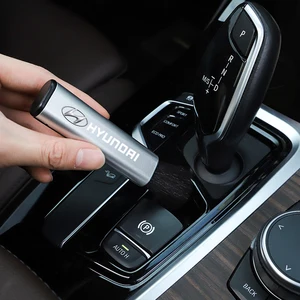 Image 5 - Cepillo de limpieza de coche ABS, 1 Uds., orificio de salida de aire de automóvil retráctil, cepillo de polvo para Hyundai I10 I20 I30 I40 Tucson Accent IX20 IX35 Kona Getz