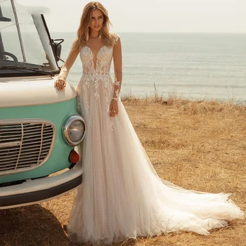 

Eightree Beach Boho Wedding Dress Long Sleeves Appliques Lace Wedding Gowns Vestido De Noive Open Back Illusion Bridal Dresses