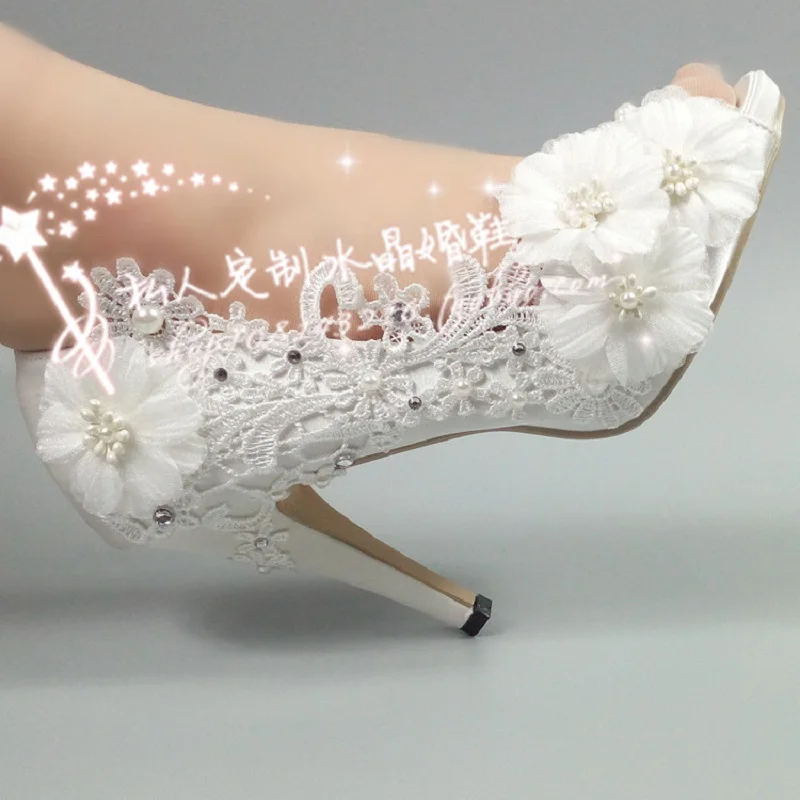 

New spring fish mouth flower satin lace bridal wedding shoes pearl crystal stiletto banquet dress large size female sandals