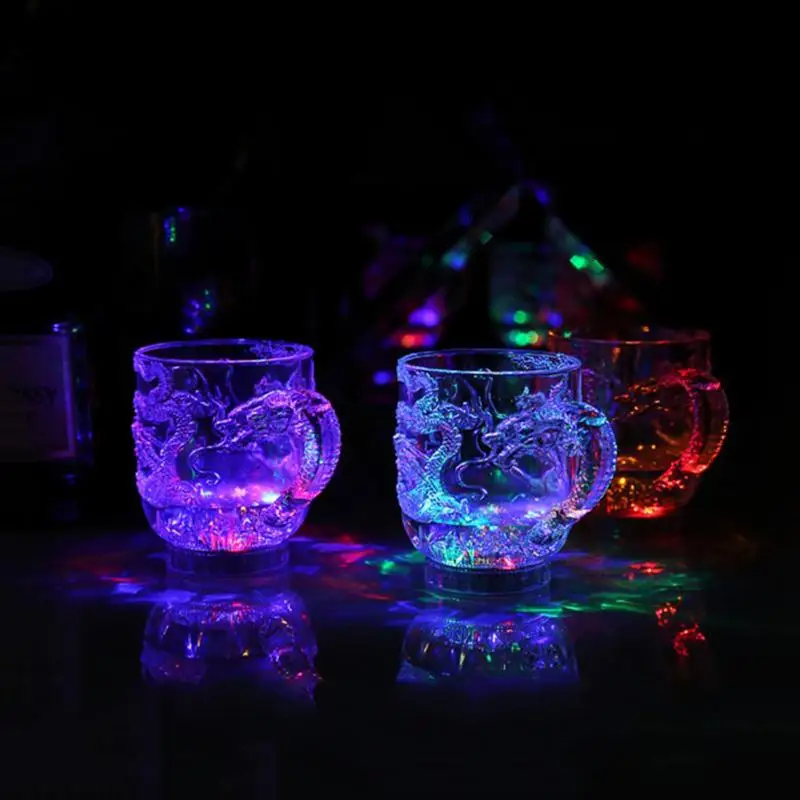 Креативный китайский дракон в форме светящейся пивной чашки светодиодный Индуктивный мигающий светильник вечерние Декор подарок свадебный бар светящиеся игрушки