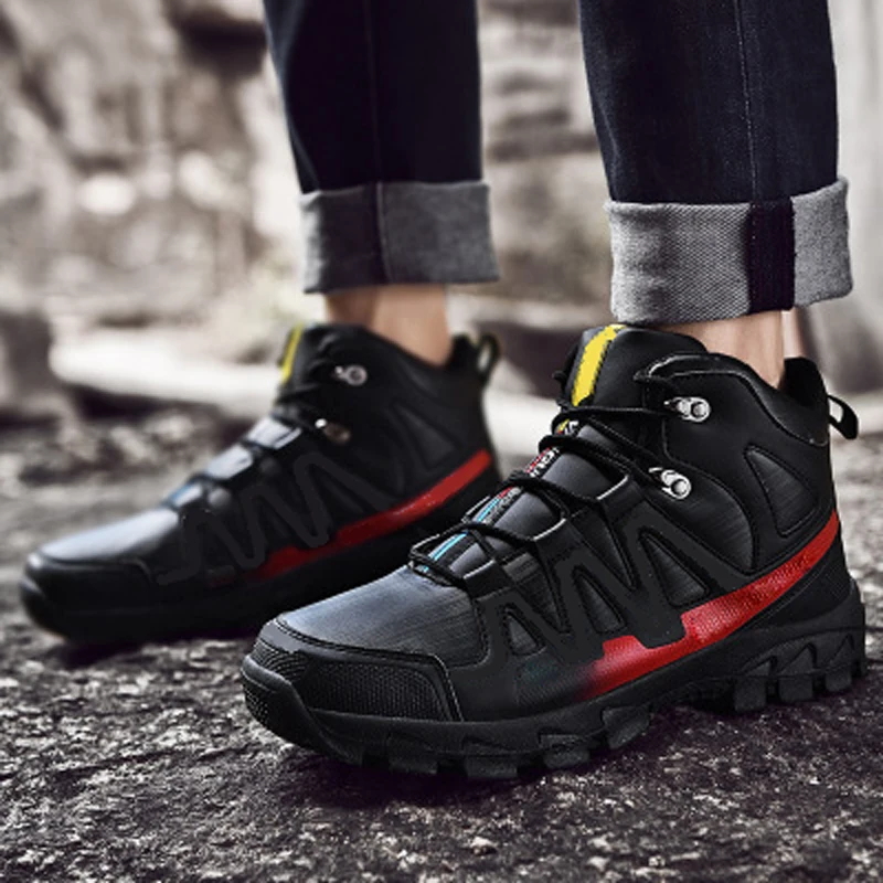 Men Breathable hiking shoes Outdoor Mountaineer Climbing Sneakers Non-slip Comfortable Camping shoes for Men Tactical Shoes Men