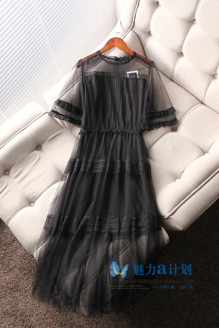 

One's Feminine Perspective Lace Gauze Mid-length Dress Entity