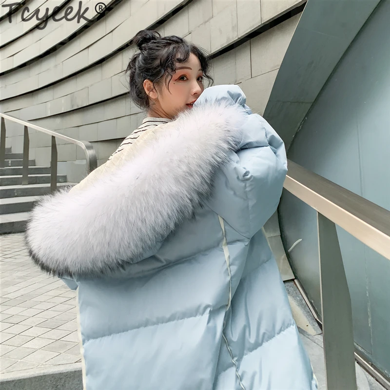 Tcyeek, Зимняя женская куртка на утином пуху, длинный пуховик, Женская Толстая куртка, одежда для девушек, большой мех енота, капюшон, теплые пальто 2019666