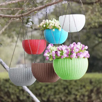 

2020 Rattan Hanging Plastic basket Plant Pots Flower Baskets Self Watering Wall Garden Plant Pot Garden Nice Decorative