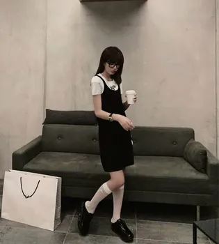 

Autumn Winter New Black and White Fake Two Ppiece Knitting Splicing Backless Women Dress