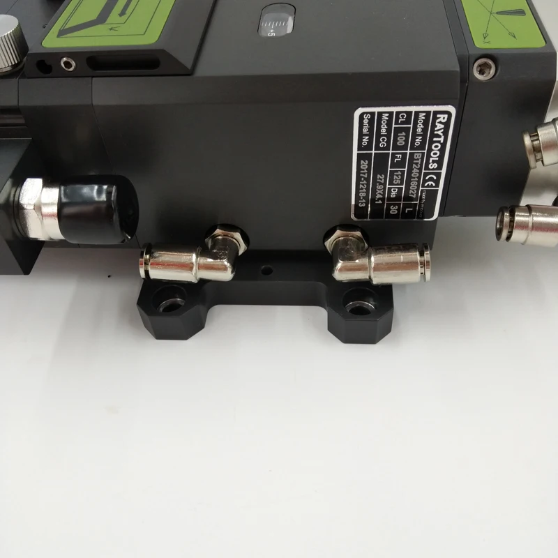 Raytools BM/BT Series 1500/3000W Auto-Focusing Laser Cutting Head for Metal Laser Cutting Machine Laser Consumables Supplier