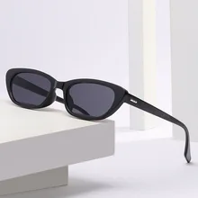 

Fashion Vintage Small Frame Oval Sunglasses For Men Women Classic Design Trend Male Female Car Driving UV Sun Glasses Shades