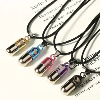 

Vintage Classic Metal Urn Cremation Leather Chain Necklace Women Men Simple Double Heart Shape Ash Holder Keepsake Pill Necklace