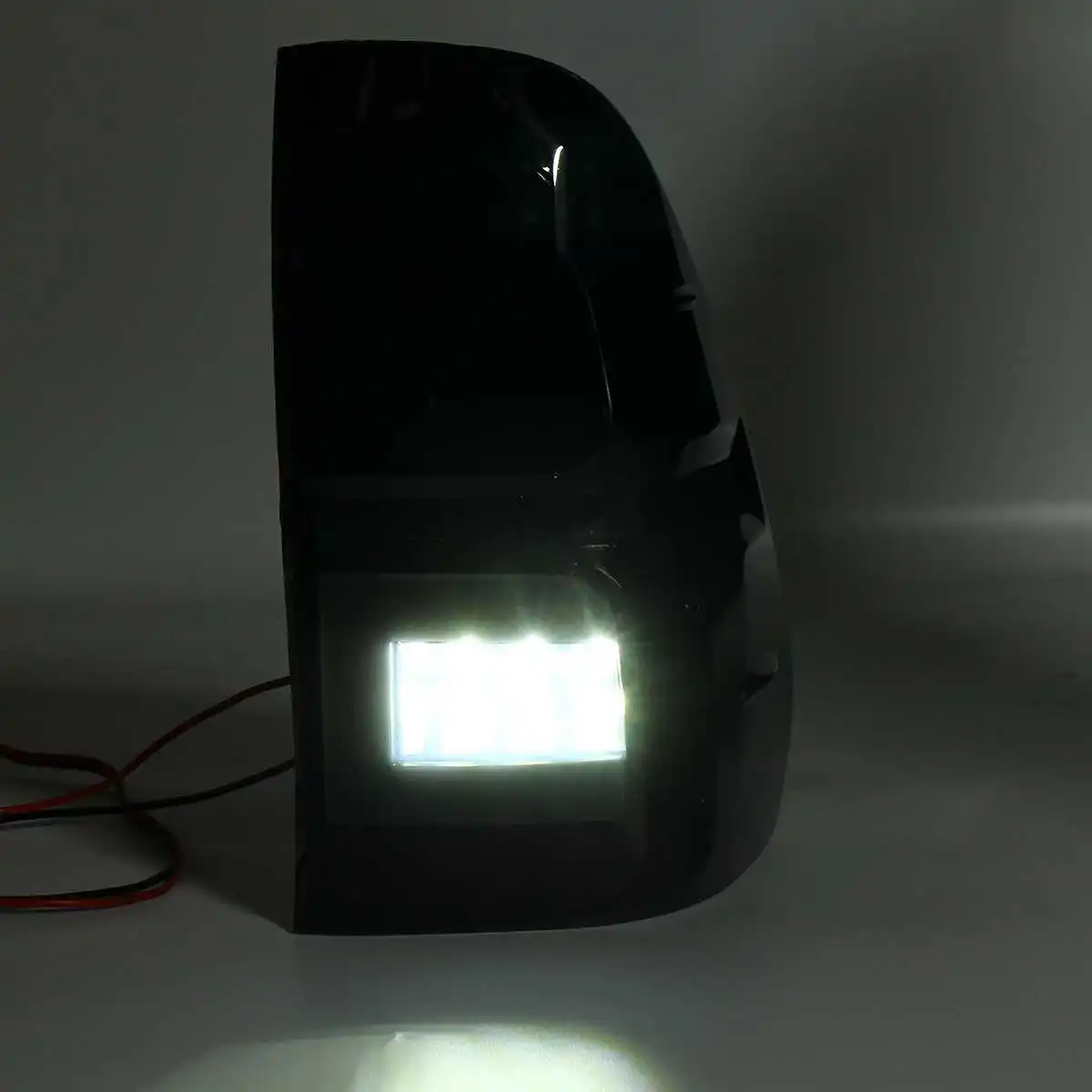 1 пара, автомобильный дымовой светодиодный задний фонарь для Toyota Hilux Revo SR5 M70,,,, Стайлинг, задний тормоз, дальнего света, Drl, задние фонари