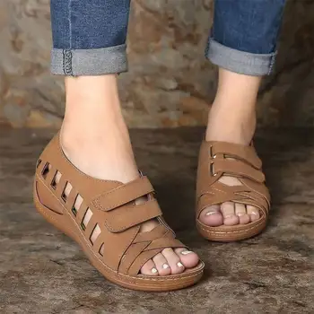 

Women Shoes Sandals Summer Low Heel Shoes PU Leather Gladiator Luxury Shoes Women Designers Zapatos De Mujer Plus Size 41 42 43