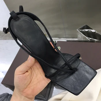 

2020 Summer Sexy Strappy Sandals Stiletto High Heels Shoes Women Brand Designer Toe-Knotted Ladies Holiday Celebrity Shoes