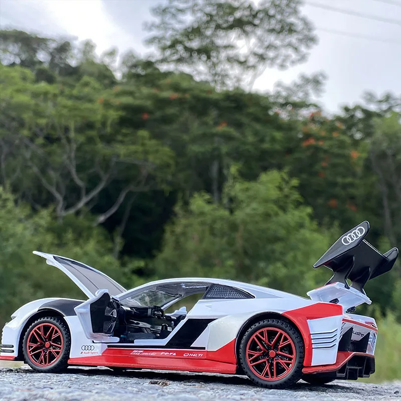 1:32 Audi GT Alloy Sports Racing Car Model Diecast & Toy Vehicle Metal Car Model Sound and Light Simulation Collection Kids Gift 5