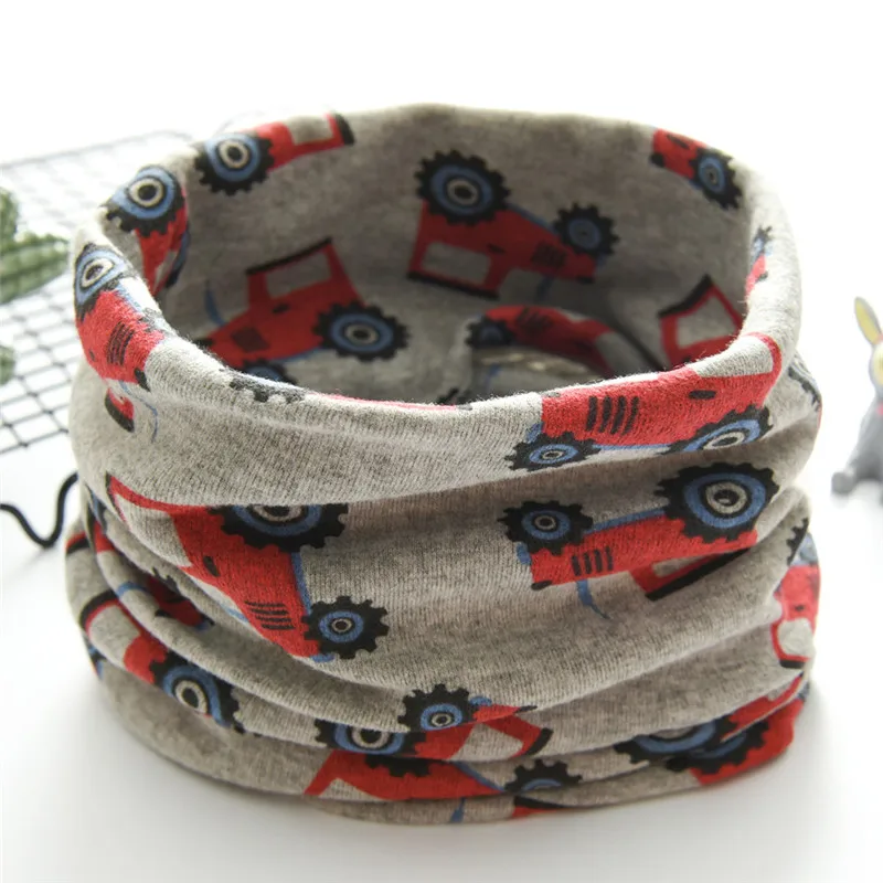 baby bibs New Autumn Winter Boys Girls Baby Tractors Scarf Cotton O Ring Neck Scarves baberos bebe impermeables #4N25 (2)