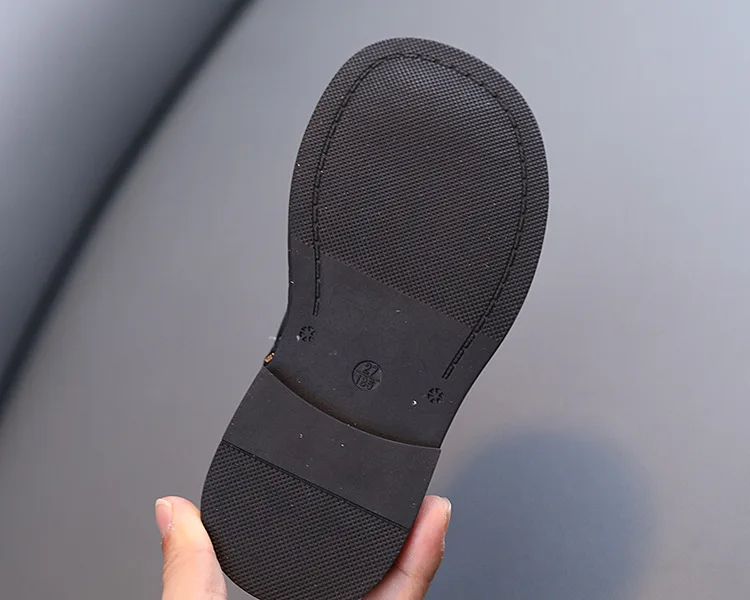 Outono e Inverno Botas de Couro Meninas Casual Couro Genuíno Mid-tube Botas Princesa Preto Crianças Sapatos 13 e inverno, sapatos com cano médio, princesa,