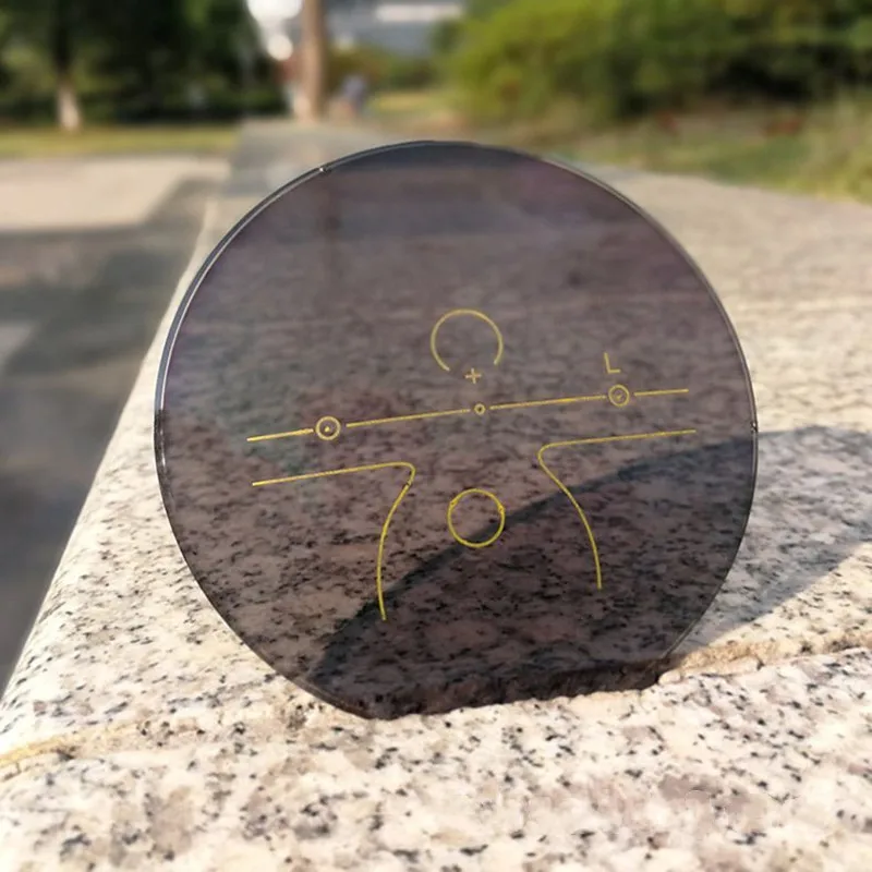 Multi Focus Progressive Photochromic Lens Look Far And Near Prescription Myopia Change Color In The Sun