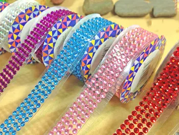 Fashion Lovely High Quality Self-Adhesive Acrylic Rhinestones Stick On Scrap Booking Craft Sticker Tape -Best Sale Nastro 2
