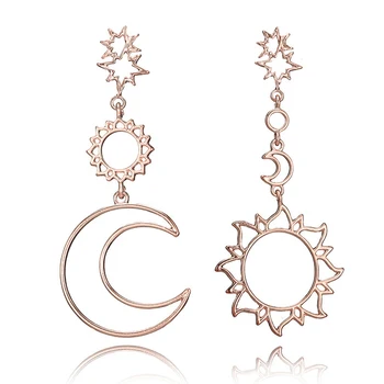 

Exquisite Women Earrings Bohemia Star Sun Moon Hollow Earrings Metal Alloy Vintage Geometric Hollow Out Earring Fine Dropship