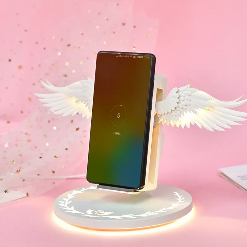 

Qi Wireless Charge Dock 10W Angel Wings 3.0 Fast Charger Type C For iPhone X XR 8 Plus Smasung S9 S10 Plus For Huawei P30 Xiaomi