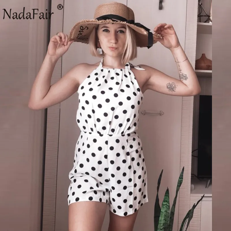 Женский шифоновый комбинезон Nadafair белый пляжный короткий в горошек с открытыми