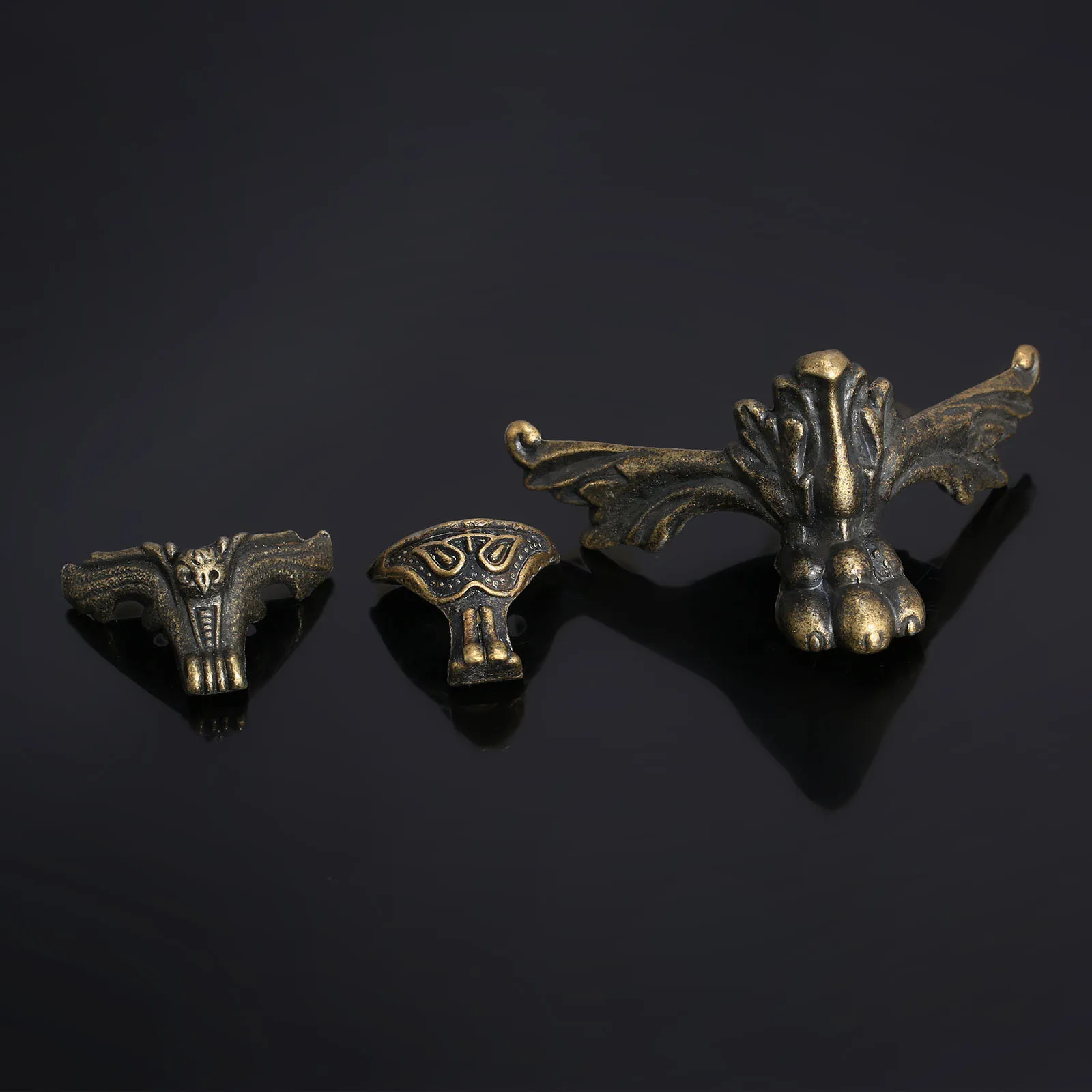 4Pcs-Antique-Bronze-Corners-Owl-Bat-shape-Brackets-Wood-Box-Feet-Brass-protector-Jewelry-Gift-Box.jpg
