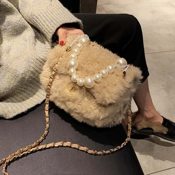 

French designer fashion diagonal chain plush shoulder bag & pearl shoulder bag Width 20cm High 18cm Thickness 12cm