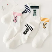 Женские подарки; 1 пара хлопковых модных зимних и осенних полосатых хлопковых повседневных спортивных носков; короткие носки в стиле Харадзюку