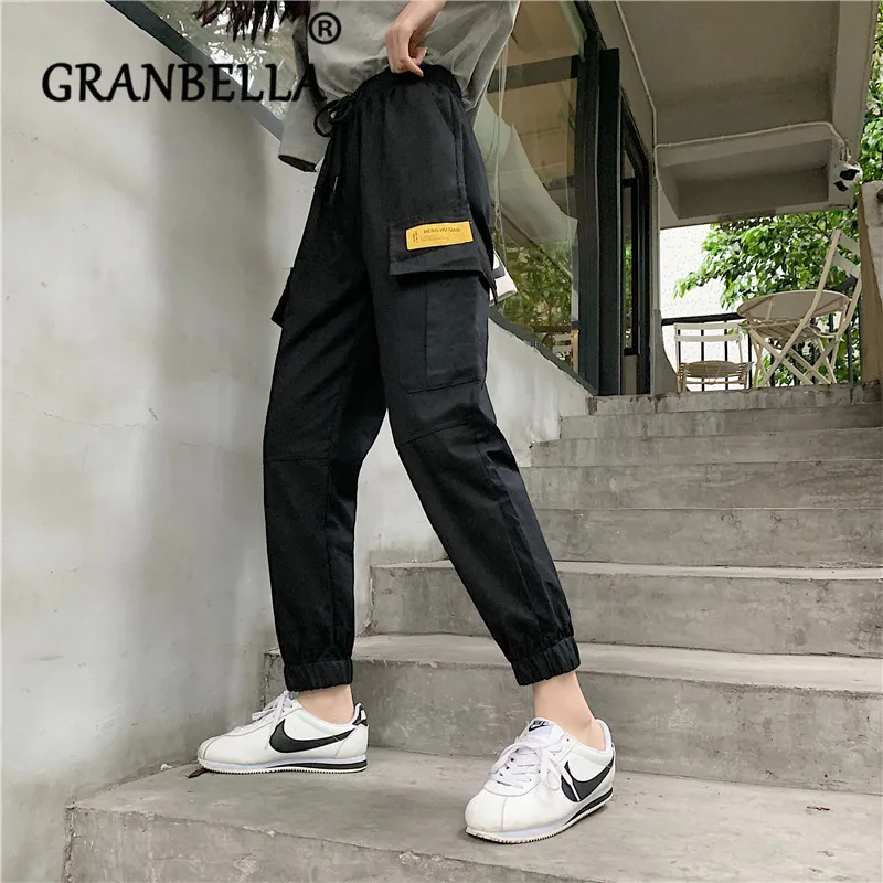 

2019 Solid Color Big Pockets Chic Leggings Black Pants Beam foot pants Casual Cool Female Sweatpants BF Handsome