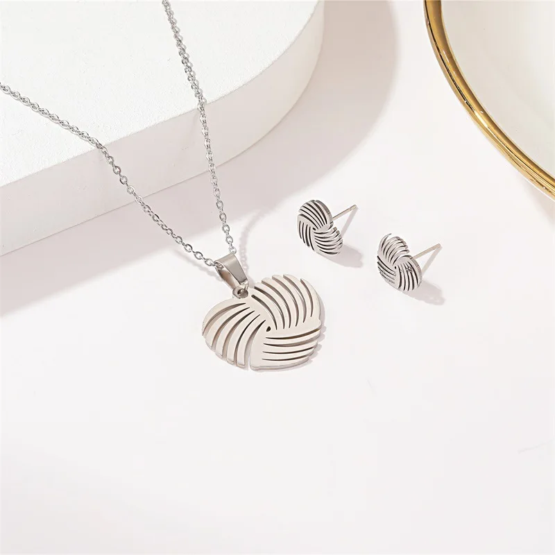 14362053223_2130544268