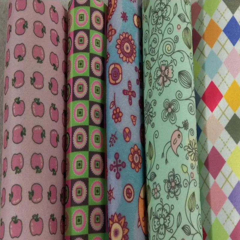 Мягкий нетканый полиэстеровый войлок с принтом в виде птиц 15 х15 см | Дом и сад